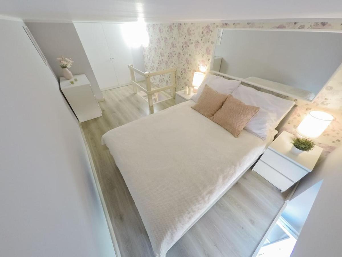 Rynek 20/21 -Cosy New Apartment On The Market Square - 4 Bedrooms - 8 People 弗罗茨瓦夫 外观 照片