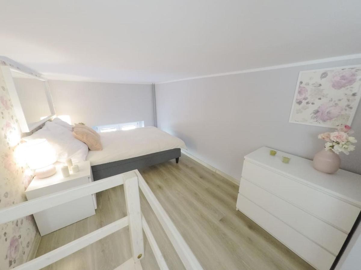Rynek 20/21 -Cosy New Apartment On The Market Square - 4 Bedrooms - 8 People 弗罗茨瓦夫 外观 照片