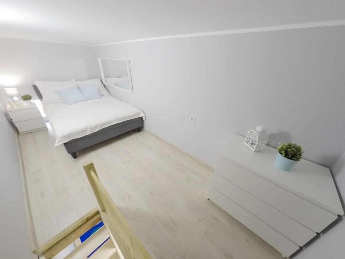 Rynek 20/21 -Cosy New Apartment On The Market Square - 4 Bedrooms - 8 People 弗罗茨瓦夫 外观 照片